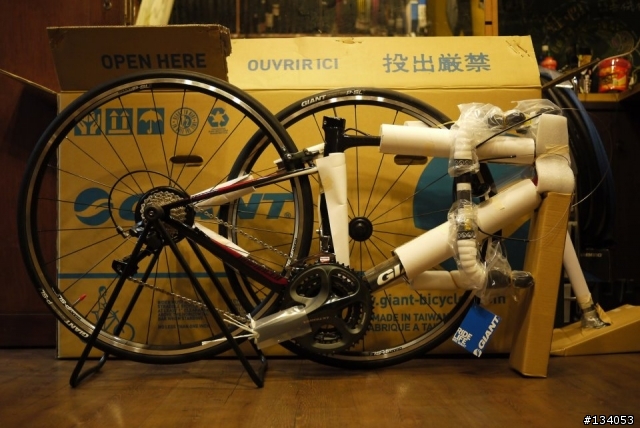 [開箱] 2012 Giant Avail Advanced 女性公路車開箱