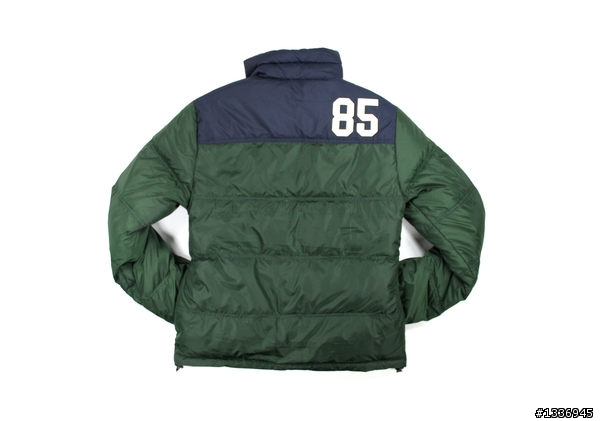 [問題] Tommy 羽絨外套這件有人買嗎