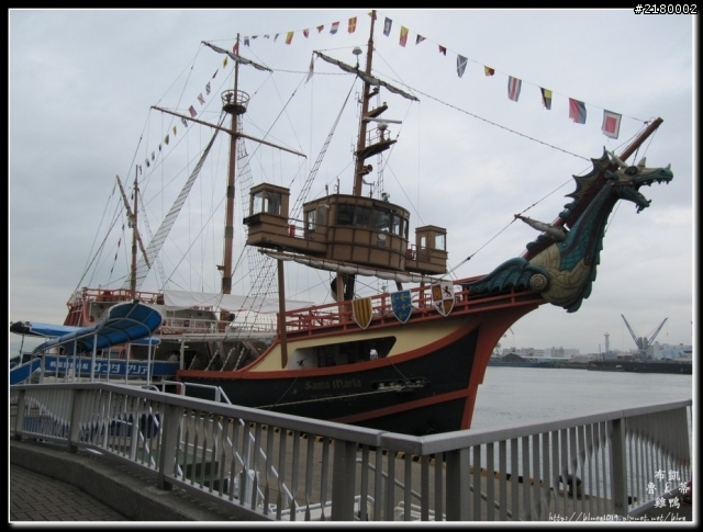 [遊記]大阪行_Day2 黑門市場、聖瑪麗亞號、海洋時空館、天保山大摩天輪、WTC宇宙大廈展望台