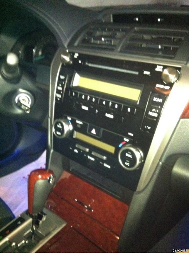2012 NEW CAMRY  偷偷開文