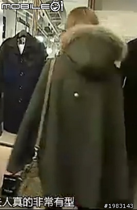 尋找韓式斗篷外套(我們結婚了-徐賢穿的)