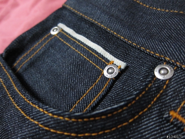 [特別記念版] Nudie Grim Tim Open Dry Selvedge 白赤耳