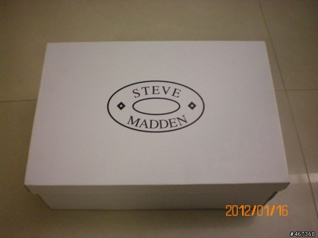 開箱-STEVE MADDEN BRISTOLE