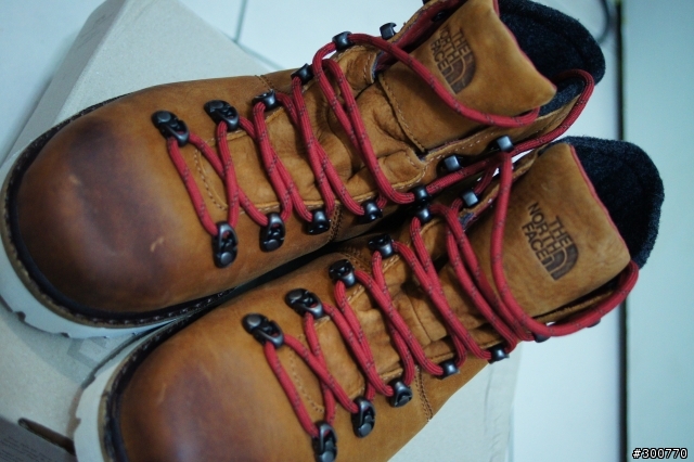 [分享] The North Face (TNF) BALLARD 6" BOOT