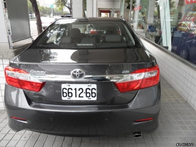 2012新年快樂~CAMRY .七代.試駕.開箱分享~