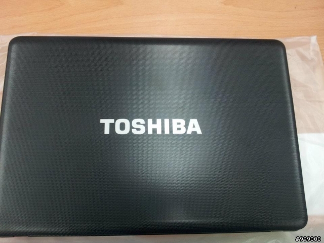 [開箱+抱怨]TOSHIBA C640