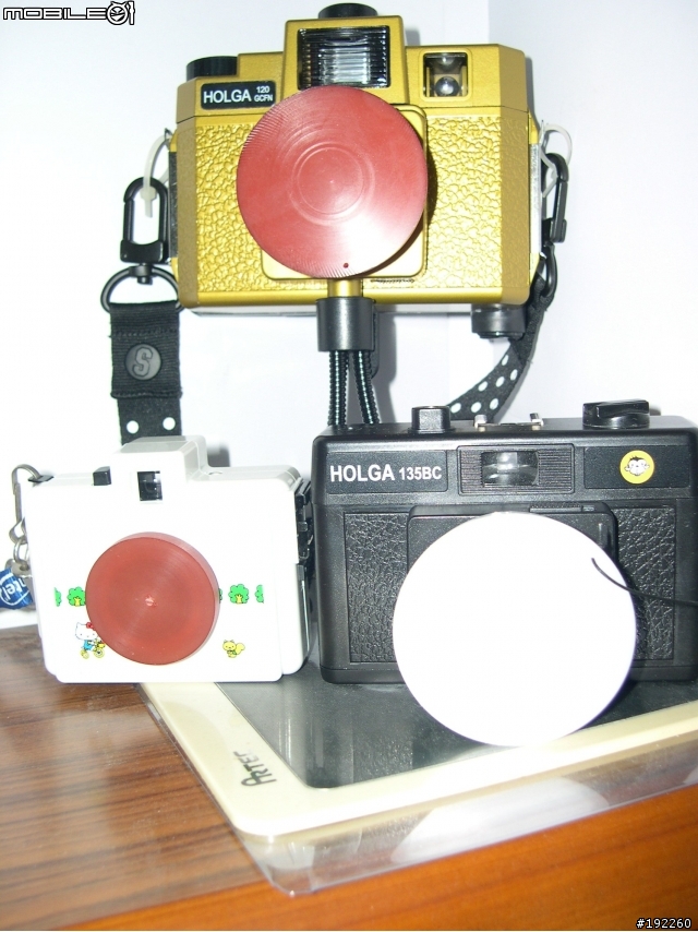 [DIY+分享]自製HOLGA135/120 & Superheadz Golden Half 相機鏡頭蓋