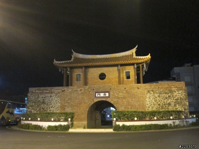 2012.02/04-02/14 -- 【衝阿~熱血吧!素食客】- 十一天環島之旅- four day