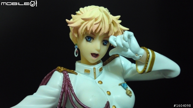 [開箱]Macross F 雪露 各版本分享 "07/21新增 - 30th cosplay版"
