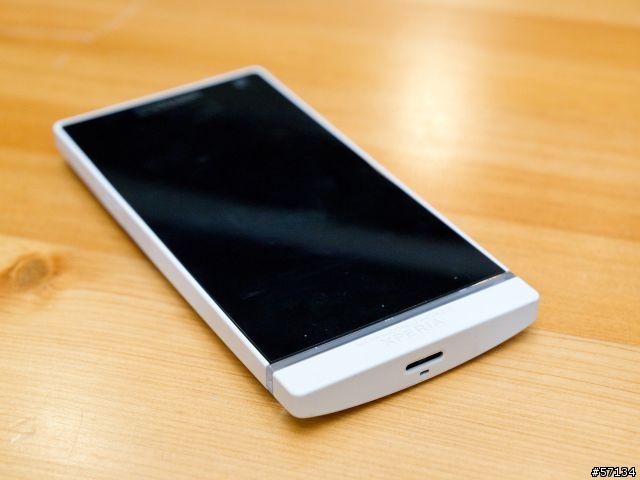 [圖多]  難以抵抗的誘惑 XPERIA S !