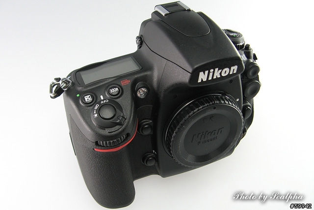 遲來的開箱文-Nikon D700