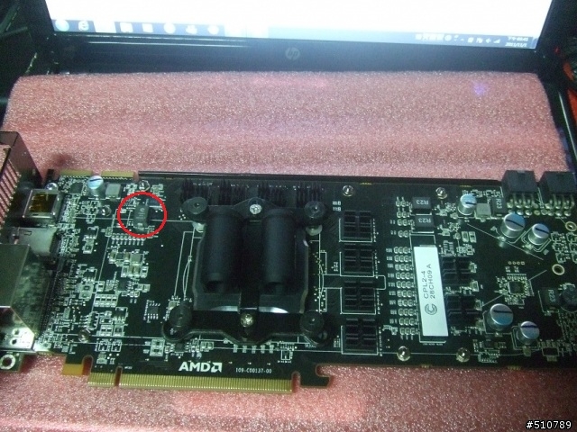 我的5870...電線燒焦了( 附圖)