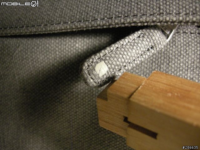 CubeBot[開箱]Incase Ｘ Ari Marcopoulos   聯名設計攝影包（圖多）
