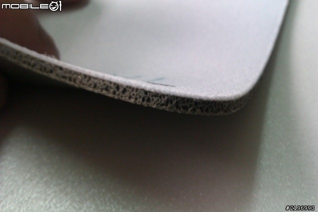 開箱：兔斯基無線觸控滑鼠+鼠墊繽紛系列組合