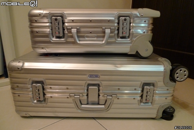 Rimowa 944.52 與 LV M40587 不專業開箱