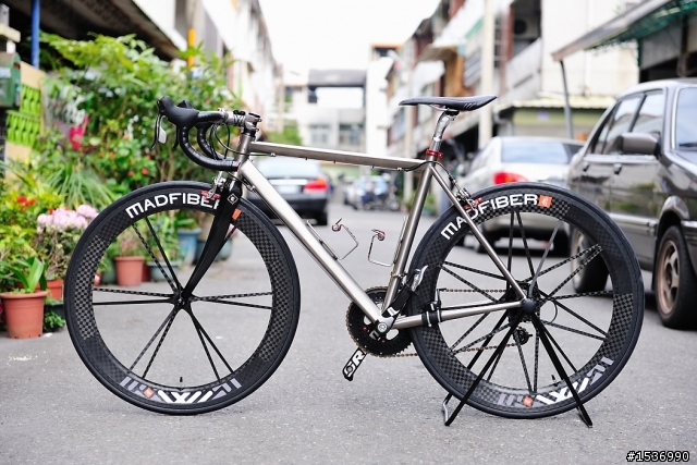 Madfiber Road Wheel set 開箱