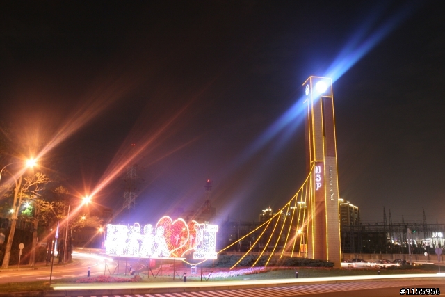 求助!!為什麼我會爆光爆成這樣!?