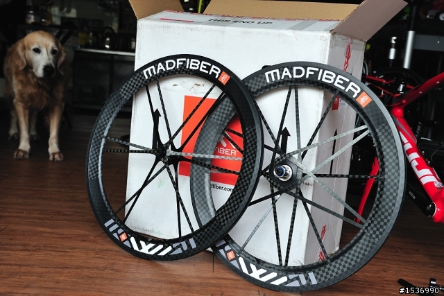 Madfiber Road Wheel set 開箱