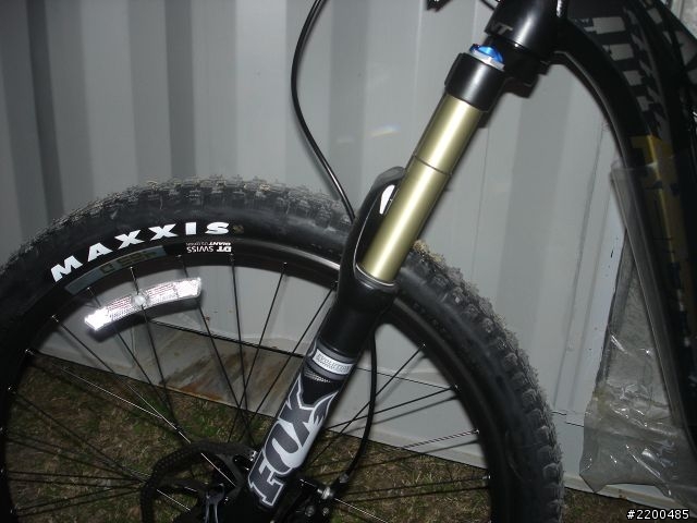 Giant 2012 Reign 2 開箱文
