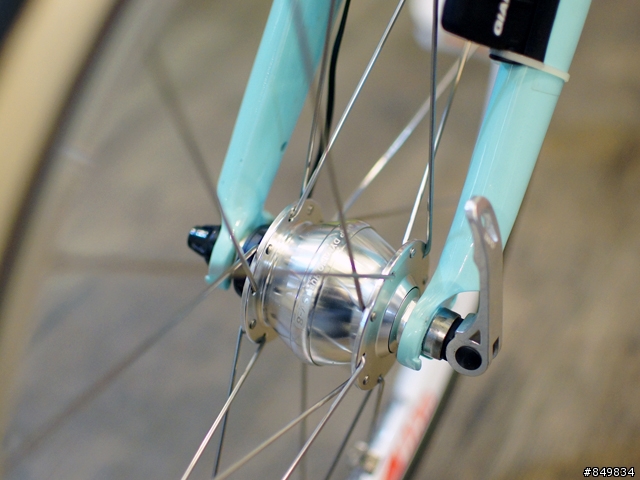 [光輪計畫] RENAULT 雷諾 R100 小改裝