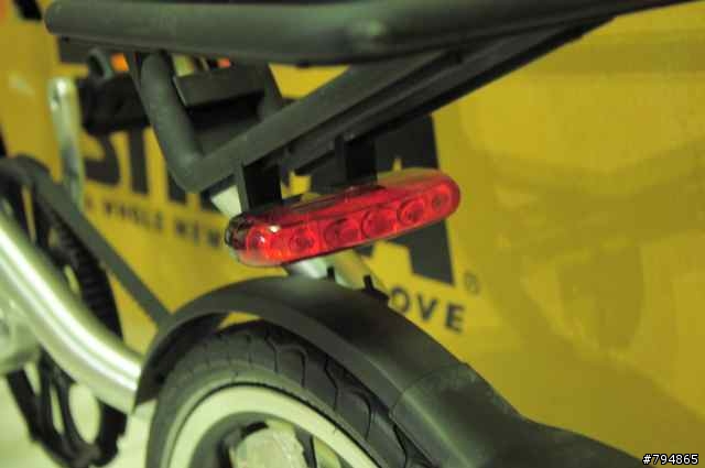 陪我一起流浪的STRiDA LT (拉絲銀)