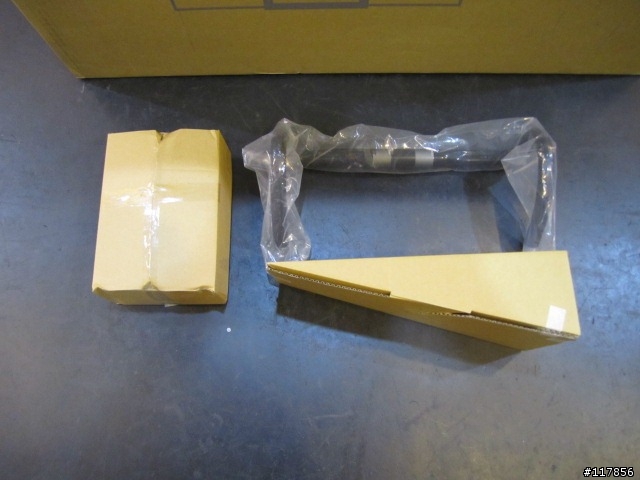 開箱 2012 GIANT TCR ADVANCED SL ISP 拼了~纏纏A 給他換下去~~