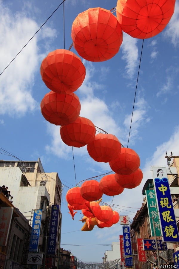 2012/2/6 鹿港燈會:很可怕又沒秩序的踩街遊行