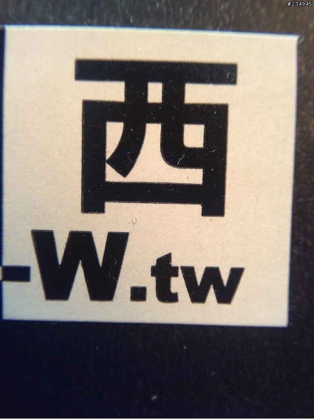 iPhone4/4S 可近拍1cm手機保護背殼