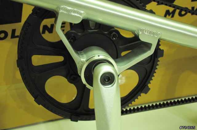 陪我一起流浪的STRiDA LT (拉絲銀)
