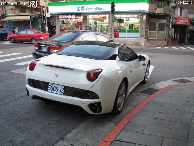 Ferrari California