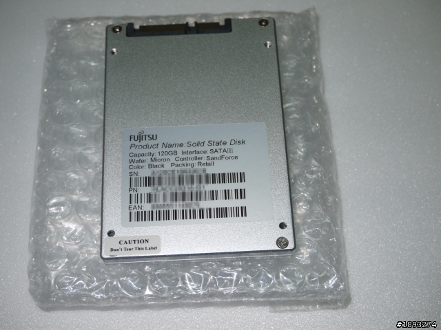 [開箱] 富士通 Fujitsu 進軍SSD之作 HLACC2031A-G1