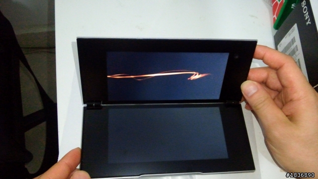 Sony Tablet P超簡易 【貓開別人的箱文】