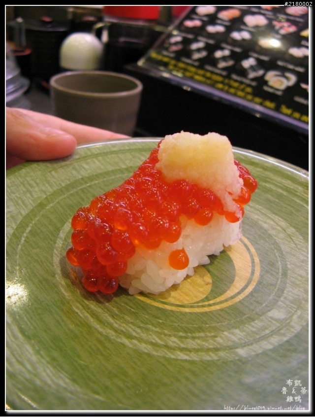 [食記] 大阪行美食_Day3 權太呂壽司、元祖元祿迴轉壽司、壹番串炸、大阪必吃生雞肉-鬥雞八幡筋