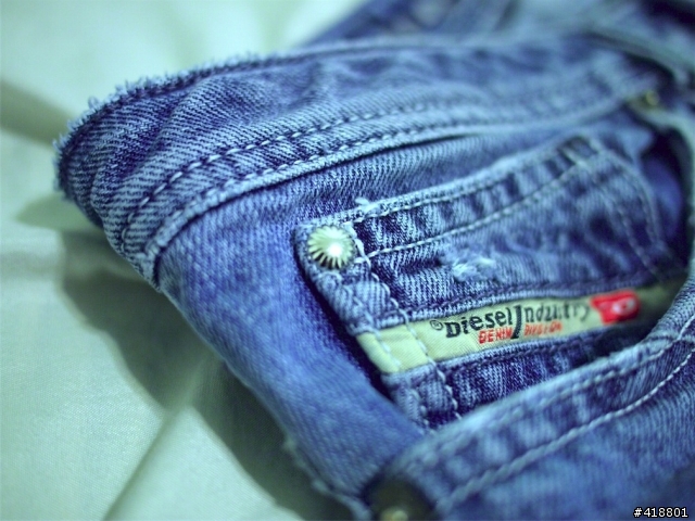 [分享 ] 2/21 補實穿照 Diesel 2012 SHIONER 74Z