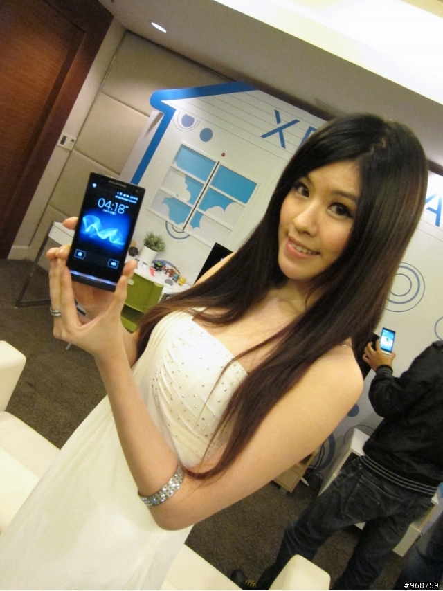 與SONY Xperia S的『親密接觸』