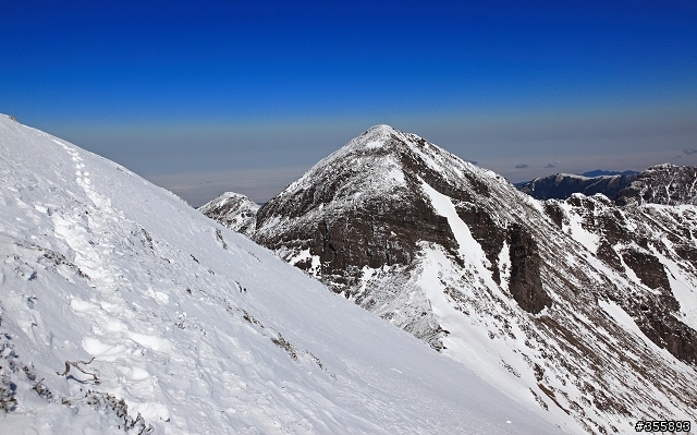 2012~雪山雪景之美