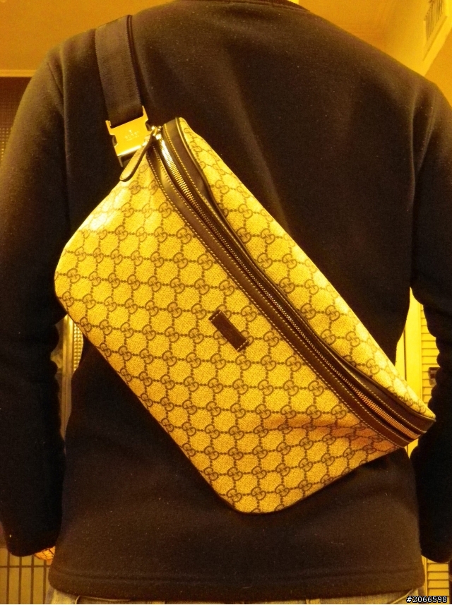 老婆情人節送的GUCCI包!!!哈哈~