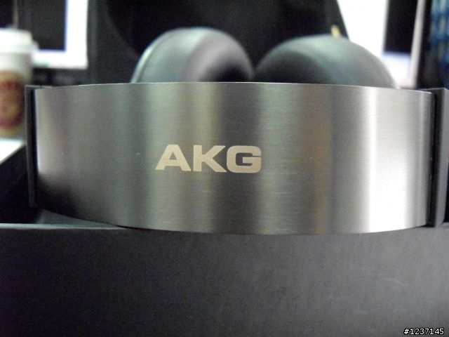 [開箱] AKG K550