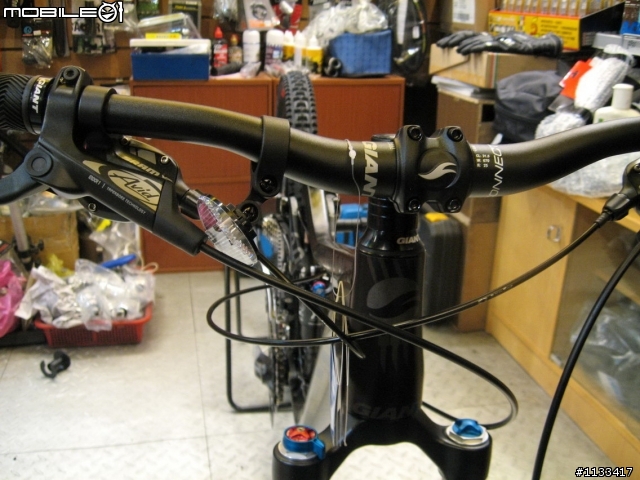【代開箱】阿哲的2012 Reign 2 ，登場！！