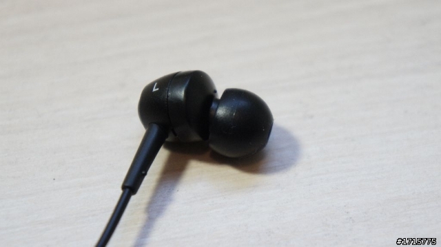 [開箱]低音新愛將 Denon AH-C560-K