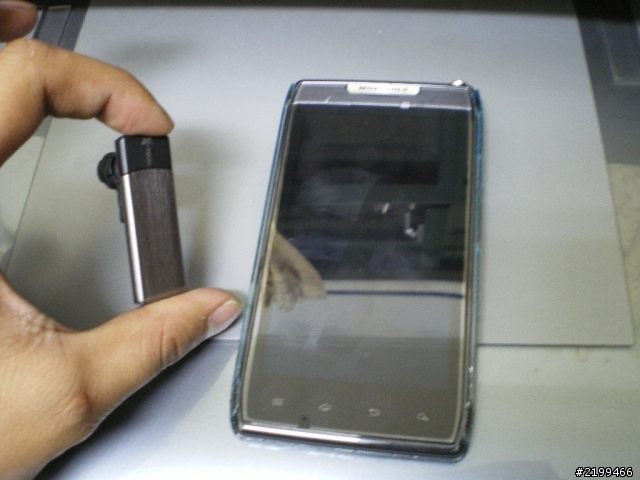 [教學]MOTO RAZR 搭配藍芽耳機進行聲控撥號