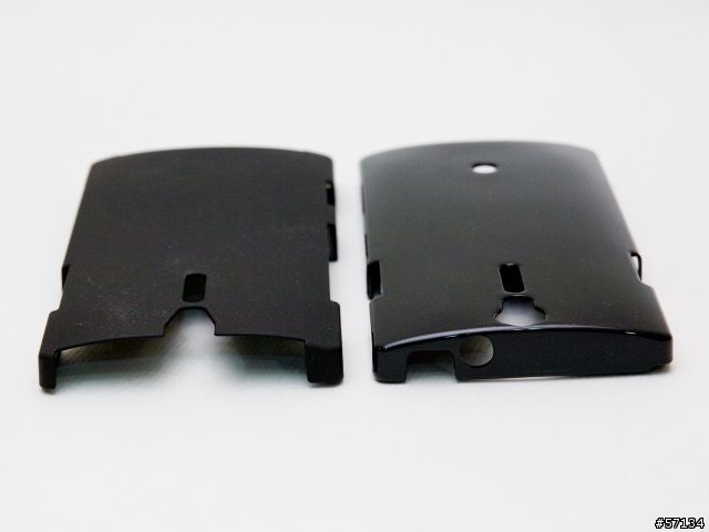 XPERIA S 還沒入手~ 先來開殼吧~~XD