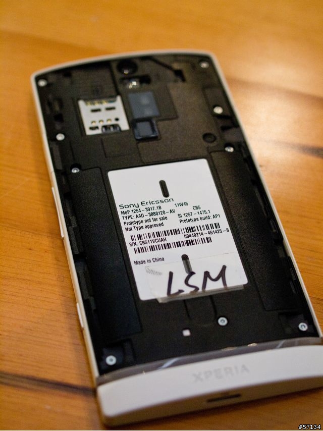 [圖多]  難以抵抗的誘惑 XPERIA S !