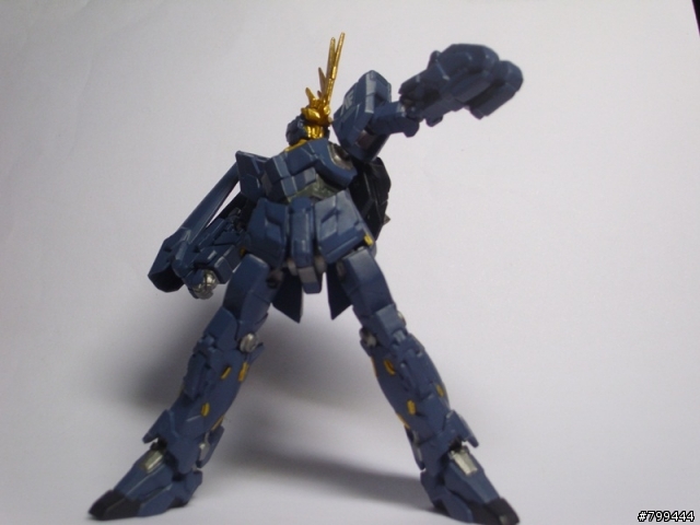 GUNDAM FW STANDARTS 12 - 獨角獸2號機 報喪女妖 改可動