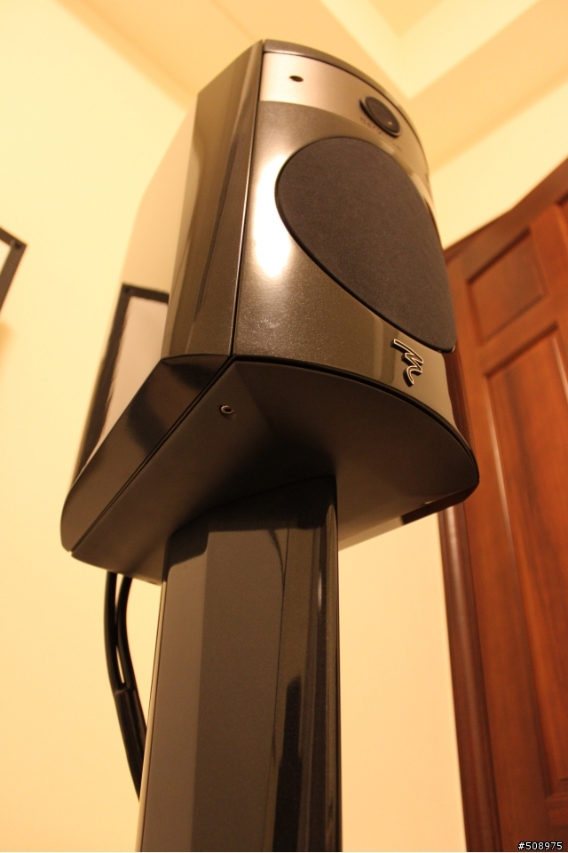 [開箱] Focal。Unison。Cyrus - 貓咪也陶醉的小小音樂廳