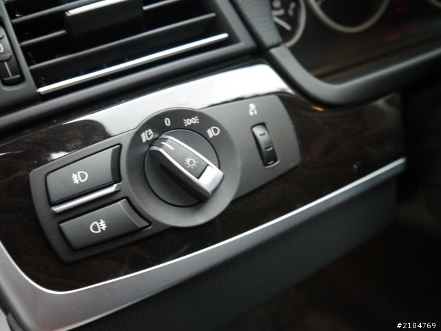 【開箱文】2012' BMW 520d