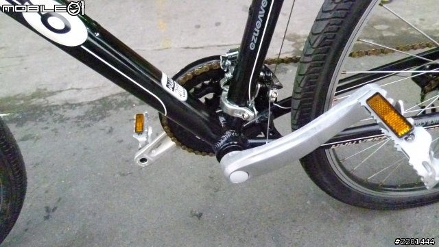 想買人生第一台車，但是這台車配備好像跟原廠車都不一樣!?