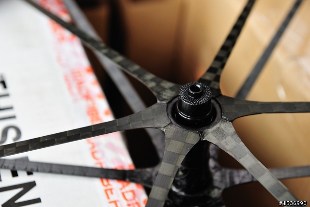 Madfiber Road Wheel set 開箱