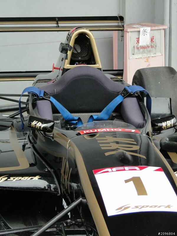 KRC方程式車隊2012年首發!