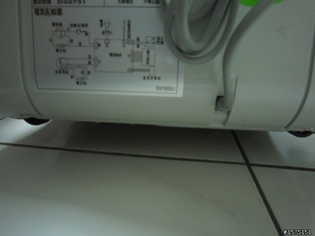 [新手開箱]日立除濕機RD-12CG......不想打廣告 可是真的好便宜